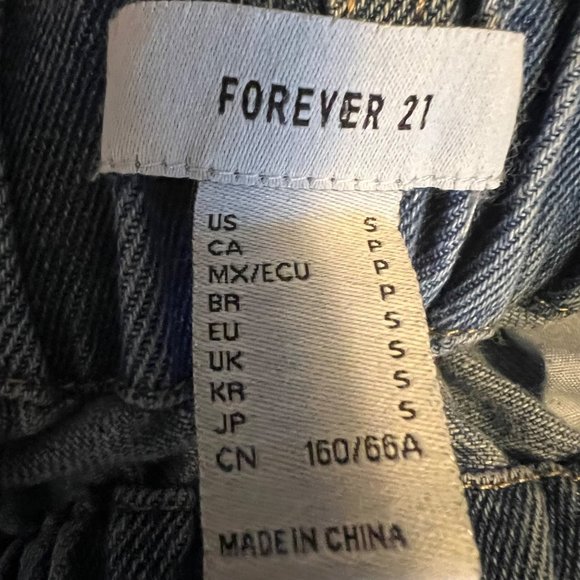 Forever 21 Blue Jean Joggers Womens Small Fitted Waist Relaxed Hips Oversized NE - Picture 10 of 12